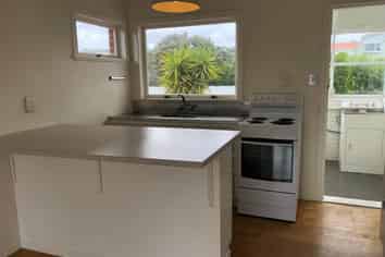 2/11 Jutland Street, Mairangi Bay