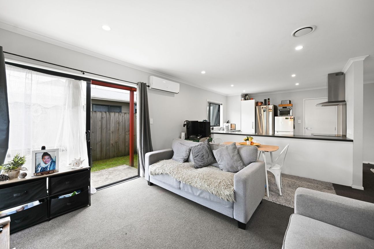 Central Location l Seriously for Sale - Vista 2
