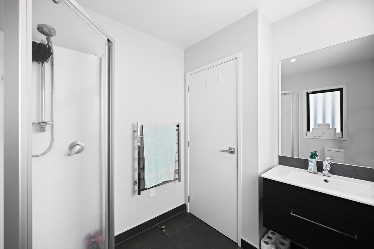 Central Location l Seriously for Sale - Altro