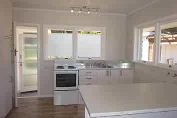 27B Montgomery Avenue, Belmont