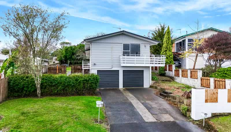16 & 16A Lancewood Avenue, Melville