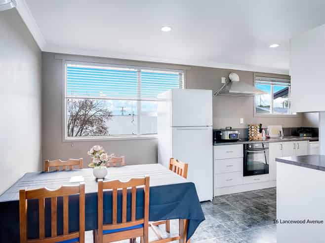 16 & 16A Lancewood Avenue, Melville
