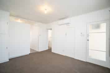 2/58 Weld Street, Feilding