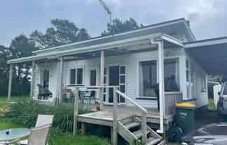 631a State Highway 16, Kumeu