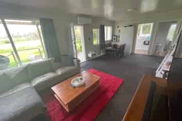 631a State Highway 16, Kumeu