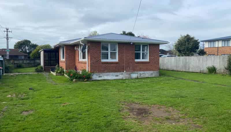 57 McKean Avenue, Manurewa