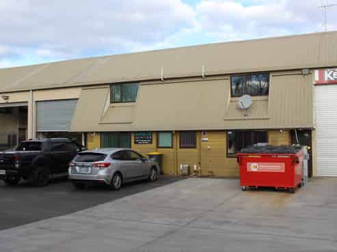 265sqm industrial unit