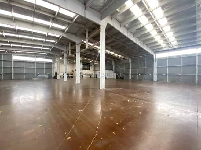 1,486 Prime Exposure on Neilson Street + Yard