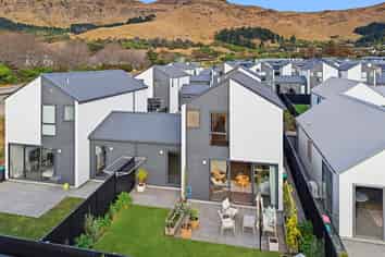 15 Stead Lane, Heathcote Valley