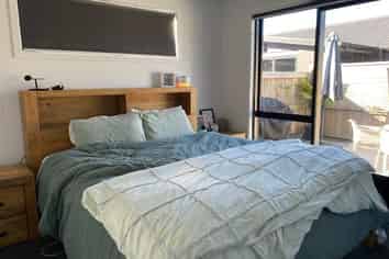 21 Inaka Place, Poike