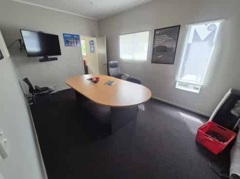 Pristine Porirua Warehouse - Options Available
