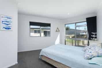 1321B Papamoa Beach Road, Papamoa Beach