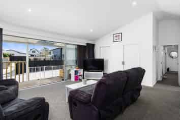 1321B Papamoa Beach Road, Papamoa Beach