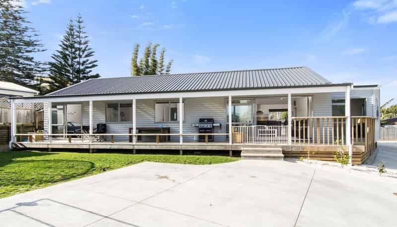 1321B Papamoa Beach Road, Papamoa Beach