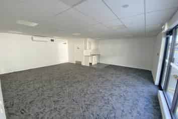 HIGH-END WIRI SUBLEASE
