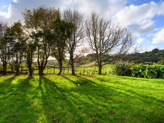 245 Hayward Road, Maungakaramea