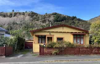 37 Seymour Avenue, The Brook