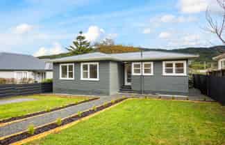 84 Coast Road, Wainuiomata