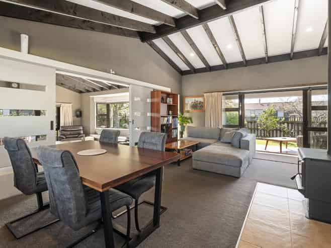 2 Mansell Crescent, Bulls