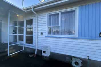5/42 Egmont Street, Hawera