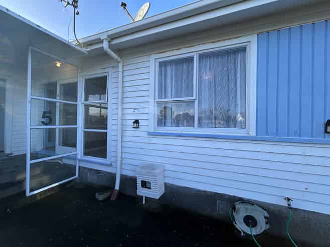 5/42 Egmont Street, Hawera