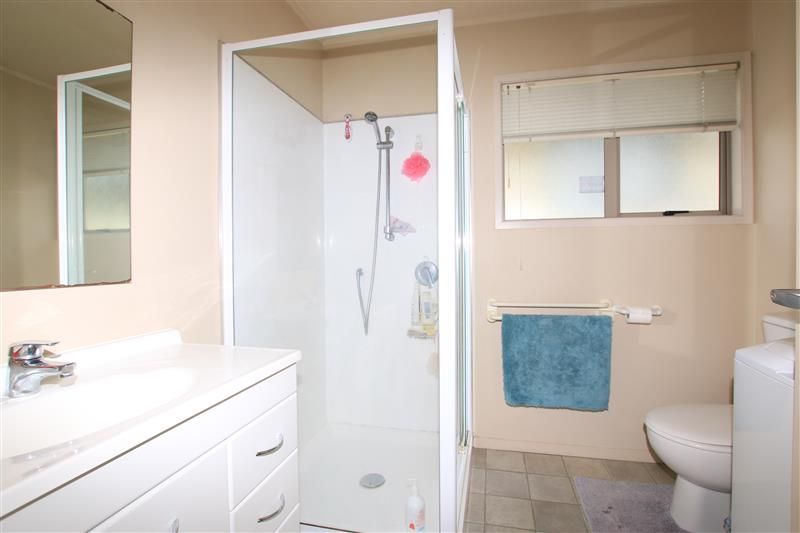 Tidy 3 Bedroom Home - Widok 6