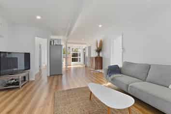 1/137 Crummer Road, Grey Lynn