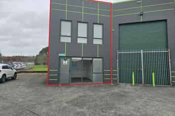 Modern industrial office unit