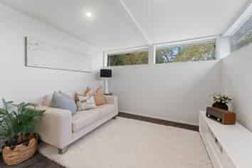 16 Forrest Hill Road, Forrest Hill