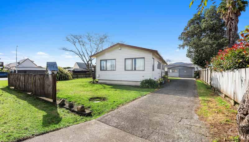 2 Le Havre Place, Takanini