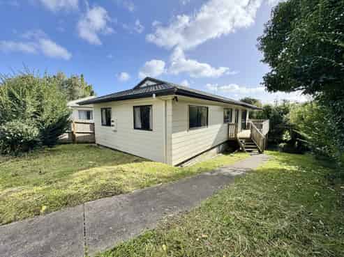 25B  Metcalfe Road, Ranui
