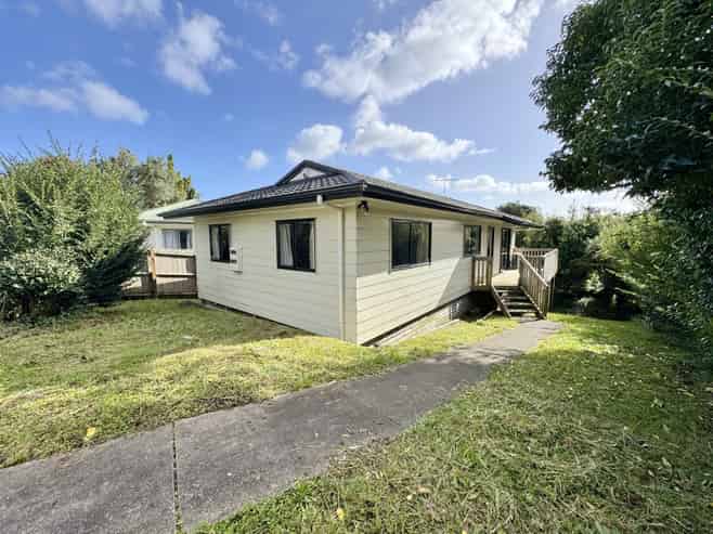 25B  Metcalfe Road, Ranui