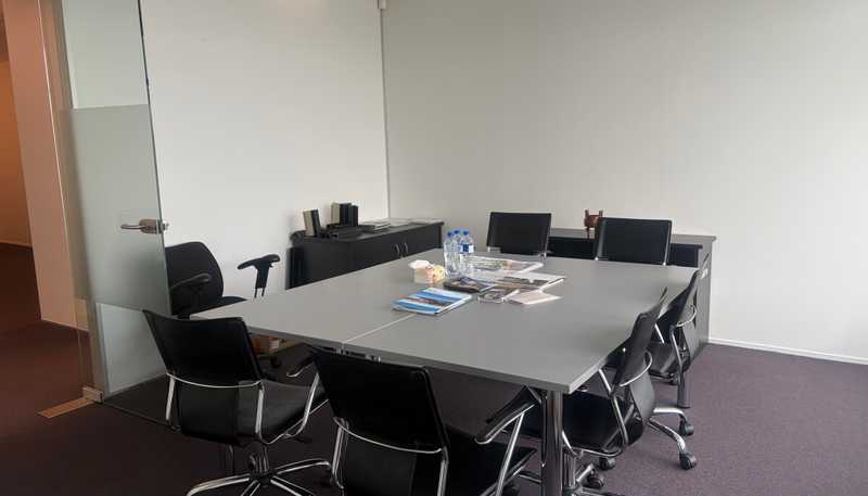 2i/3 Ceres Court, Albany