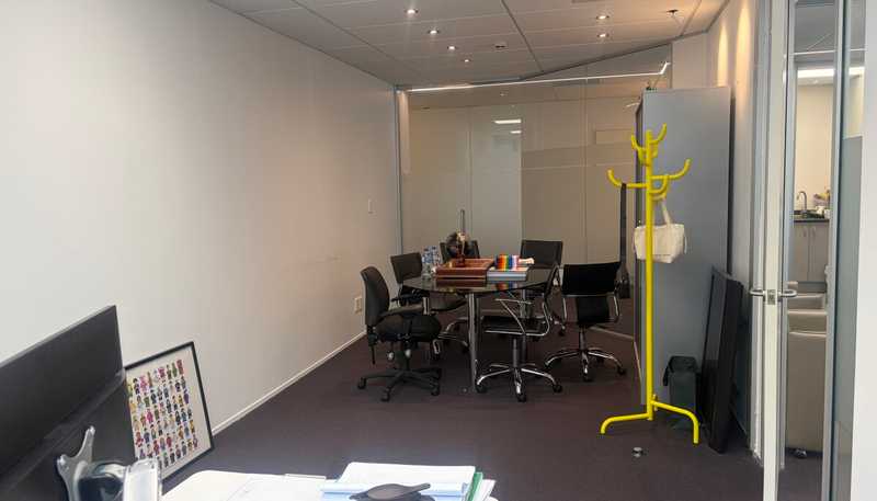 2i/3 Ceres Court, Albany
