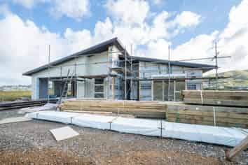 41 Crompton Avenue, Churton Park