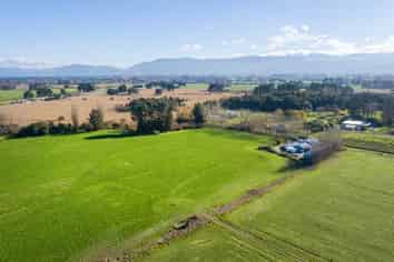 112 Ahikouka Road, Greytown