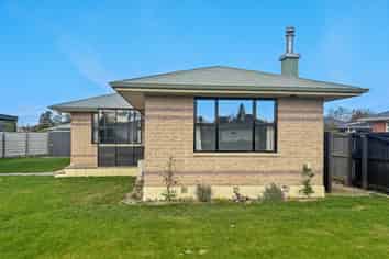 69 McMurdo Street, Tinwald