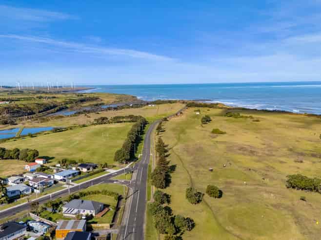 16 Egmont Street, Patea