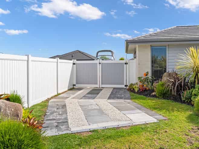 104 Kaurinui Crescent, One Tree Point