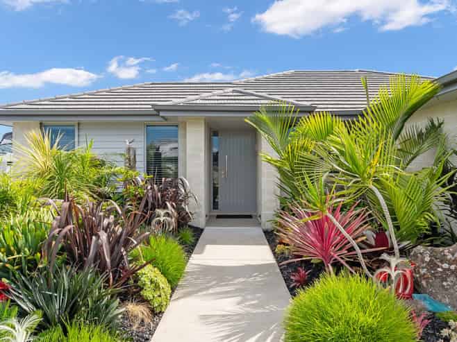 104 Kaurinui Crescent, One Tree Point