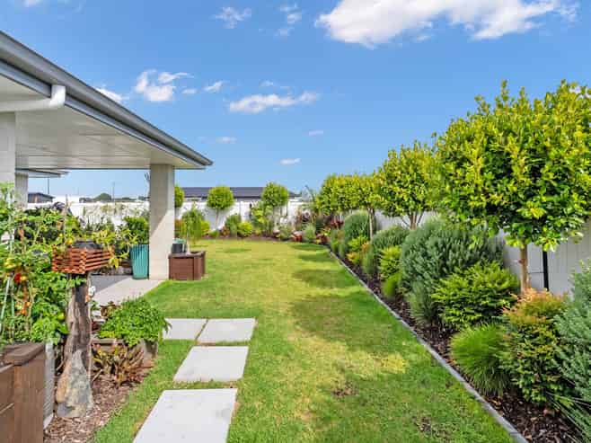 104 Kaurinui Crescent, One Tree Point