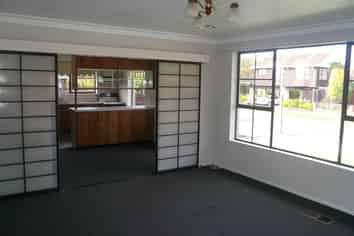 1/10 Montclare Avenue, Ilam