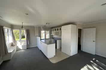 23 Palm Avenue, Stoke