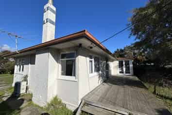 23 Palm Avenue, Stoke