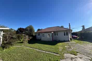 23 Palm Avenue, Stoke
