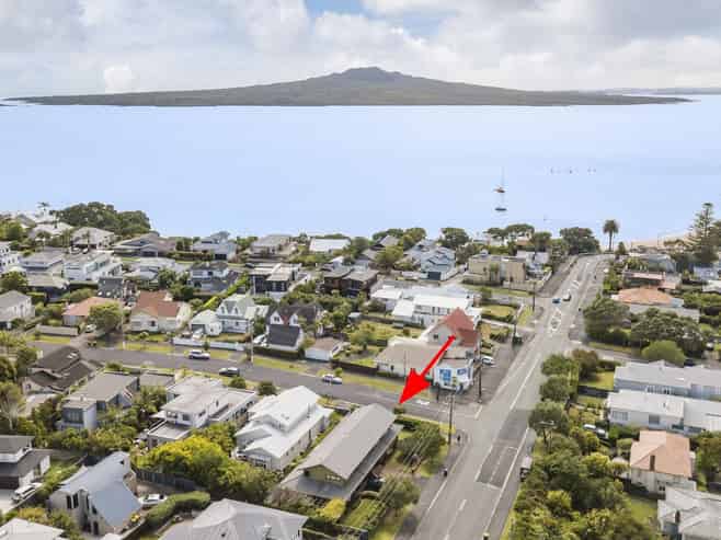 1 Merani Street, Devonport