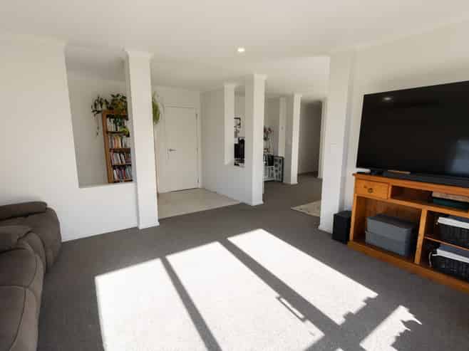 5 Tiaki Way, Cambridge
