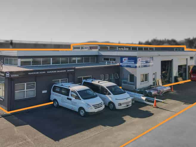Commercial high-profile site 