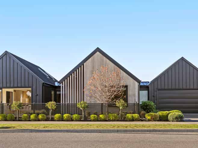 121 Claridges Road, Casebrook