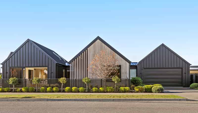121 Claridges Road, Casebrook
